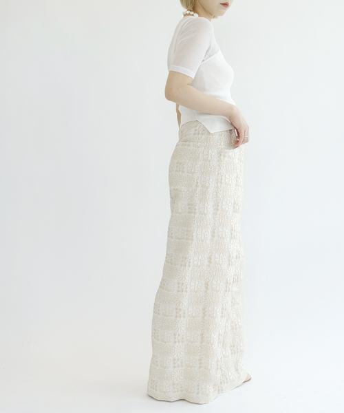 IENA LA BOUCLE(イエナラブークル)の「IENA LA BOUCLE フラワーJQストリングパンツ(その他パンツ・レディース・ベージュ・38/36)」の6枚目の写真
