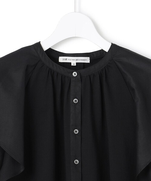 23区 S(ニジュウサンクチイサイサイズ)の「アキハコンビ ラッフルスリーブ カットソー(Tシャツ/カットソー・レディース・オールドローズ系/ベージュ系/ブラック系・32)」の13枚目の写真