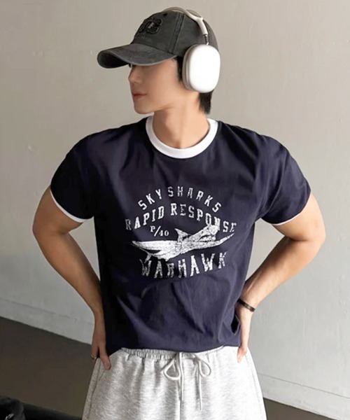 NOWLE（ノウル）の「【NOWLE】ヴィンテージライク グラフィック リンガーTシャツ / オールドスクール アメカジ 半袖 T（Tシャツ/カットソー・メンズ・ネイビー/ホワイト・MEDIUM/SMALL/X-LARGE/LARGE）」の2枚目の写真