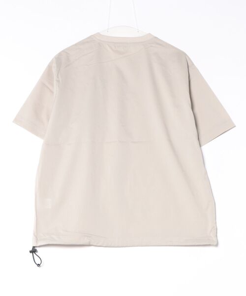 Arnold Palmer（アーノルドパーマー）の「URBAN BREEZE Tシャツ（Tシャツ/カットソー・メンズ・グレイッシュベージュ/ライトグレー/ネイビー・LL/L/M）」の4枚目の写真