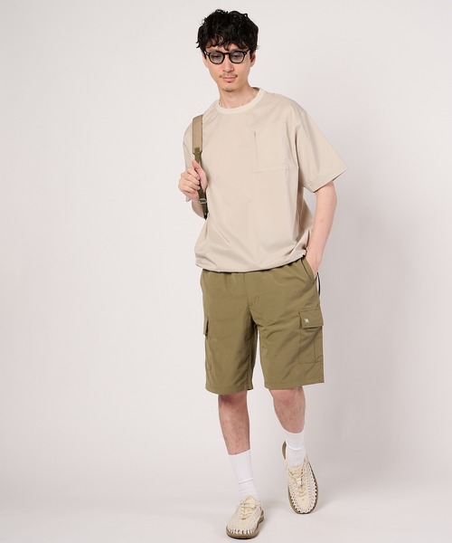 Arnold Palmer（アーノルドパーマー）の「URBAN BREEZE Tシャツ（Tシャツ/カットソー・メンズ・グレイッシュベージュ/ライトグレー/ネイビー・LL/L/M）」の5枚目の写真