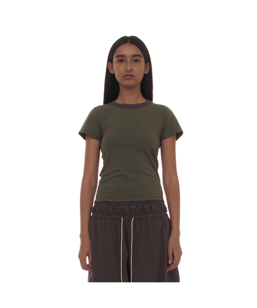 PARTIMENTO WOMEN(パルティメントウィメン)の「PWC ストライプ90sベイビーTシャツ_9カラー(Tシャツ/カットソー・レディース・アイボリー/ライトブルー/カーキ/オリーブ/チャコール/バーガンディー/ブラウン/グレー/ブラック・SMALL/MEDIUM/LARGE)」の4枚目の写真