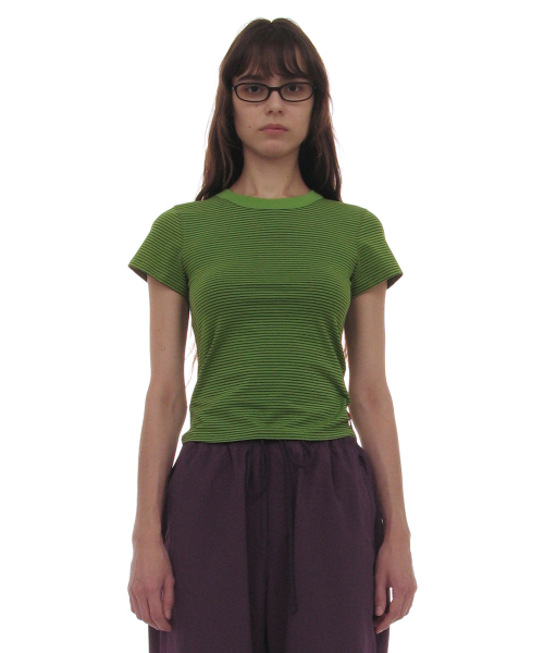 PARTIMENTO WOMEN(パルティメントウィメン)の「PWC ストライプ90sベイビーTシャツ_9カラー(Tシャツ/カットソー・レディース・アイボリー/ライトブルー/カーキ/オリーブ/チャコール/バーガンディー/ブラウン/グレー/ブラック・SMALL/MEDIUM/LARGE)」の16枚目の写真