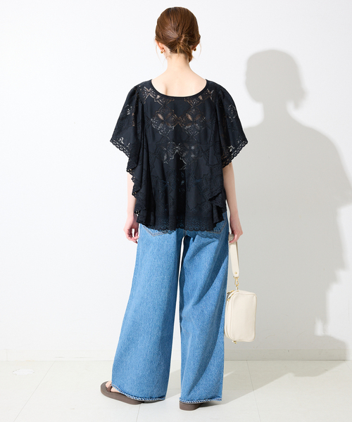 SLOBE IENA(スローブイエナ)の「《追加2》レースフリルVネックブラウス(シャツ/ブラウス・レディース・ブラック/アイボリー/ブラウン・FREE)」の14枚目の写真