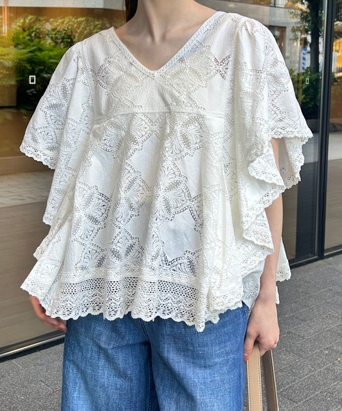 SLOBE IENA(スローブイエナ)の「《追加2》レースフリルVネックブラウス(シャツ/ブラウス・レディース・ブラック/アイボリー/ブラウン・FREE)」の20枚目の写真