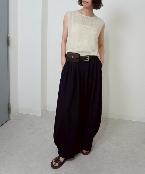 gossara(ゴサラ)の「【大人可愛いを叶える】ボートネックノースリニット(ニット/セーター・レディース・ホワイト/ブラック/ベージュ・FREE)」の9枚目の写真