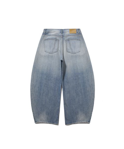ANGLAN(アングラン)の「Panelled Barrel Denim Pants - Washed Blue(デニムパンツ・メンズ・その他・1/2)」の9枚目の写真