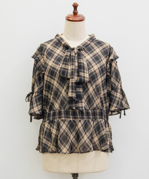 CLETTE(クレット)の「チェック柄リボンボウタイペプラムブラウス(シャツ/ブラウス・レディース・ネイビー/ブラック・LL/4L/3L)」の13枚目の写真