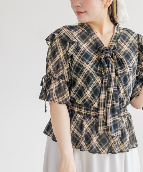 CLETTE(クレット)の「チェック柄リボンボウタイペプラムブラウス(シャツ/ブラウス・レディース・ネイビー/ブラック・LL/4L/3L)」の7枚目の写真