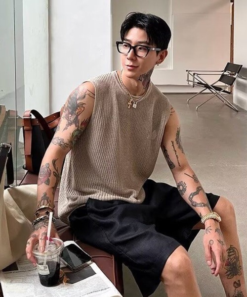 NOWLE(ノウル)の「【NOWLE】メッシュ サマーニット クルーネックベスト / ざっくり透かし編み サマーレイヤード ノースリーブ(ニット/セーター・メンズ・ホワイト/ブラック/アッシュグレー・MEDIUM/LARGE/X-LARGE)」の21枚目の写真