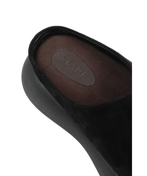 CLANE(クラネ)の「SUEDE PUFF SLIPONS(スリッポン・レディース・ブラウン/ブラック・S/M)」の14枚目の写真