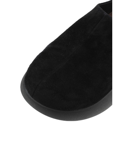 CLANE(クラネ)の「SUEDE PUFF SLIPONS(スリッポン・レディース・ブラウン/ブラック・S/M)」の15枚目の写真