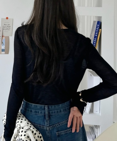 Ada.(エイダ)の「ヘンリーネック ベーシック ロングスリーブ カットソー(Tシャツ/カットソー・レディース・ホワイト/ブラック/ブラウン/杢グレー・FREE)」の15枚目の写真