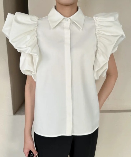 BIRTHDAY BASH(バースデイバッシュ)の「WHIP SLEEVE SHIRT TOPS(Tシャツ/カットソー・レディース・ブラック/ホワイト/ベージュ・FREE)」の11枚目の写真