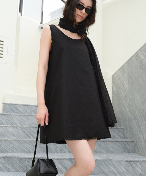 LEVAR(レバー)の「Lace Point Mini Dress - Black(ワンピース・レディース・その他・FREE)」の2枚目の写真