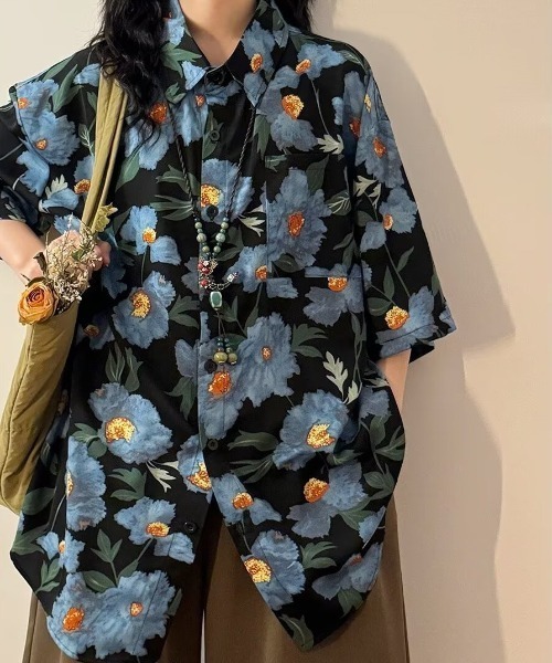 FreeZone(フリーゾーン)の「フラワープリントオーバーサイズ半袖シャツ(Tシャツ/カットソー・メンズ・イエロー/ブルー・F)」の13枚目の写真