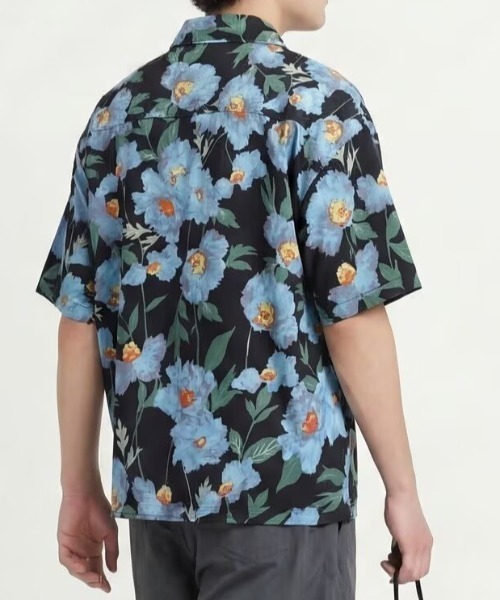 FreeZone(フリーゾーン)の「フラワープリントオーバーサイズ半袖シャツ(Tシャツ/カットソー・メンズ・イエロー/ブルー・F)」の10枚目の写真