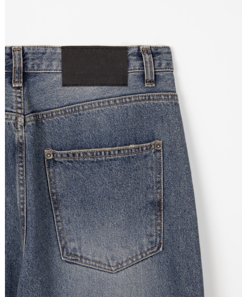 THEENDQUESTION(ジエンドクエスチョン)の「Dirty washed jeans / BLUE(デニムパンツ・レディース・その他・1/2/3)」の4枚目の写真