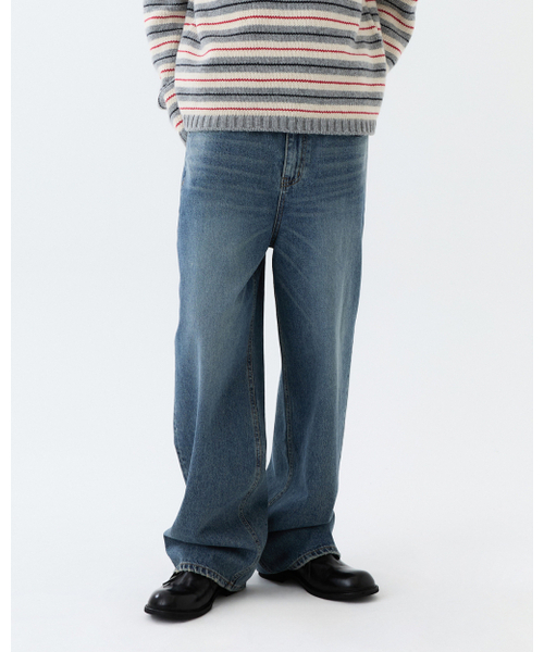 THEENDQUESTION(ジエンドクエスチョン)の「Dirty washed jeans / BLUE(デニムパンツ・レディース・その他・1/2/3)」の9枚目の写真