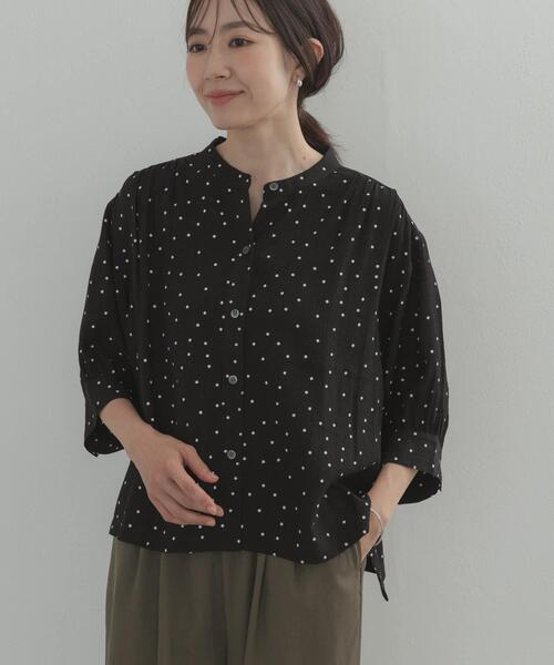URBAN RESEARCH DOORS(アーバンリサーチドアーズ)の「楊柳ドット5分袖ブラウス(シャツ/ブラウス・レディース・チャコールグレー/ブラック/カーキ・FREE)」の8枚目の写真