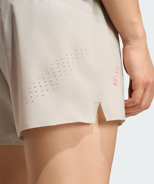 adidas(アディダス)の「ランニング ショーツ / ハーフパンツ / アディダス adidas(その他パンツ・メンズ・ベージュ・SMALL/MEDIUM/LARGE/X-LARGE/XX-LARGE/3XL)」の3枚目の写真