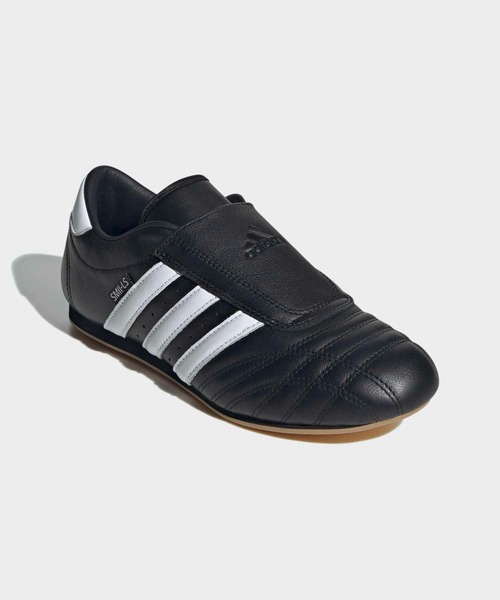 adidas(アディダス)の「adidas TAEKWONDO W / テコンドー アディダスオリジナルス adidas Originals スニーカー(スニーカー・レディース・ブラック・25.0cm/25.5cm/23.0cm/23.5cm/24.0cm/24.5cm/26.0cm/26.5cm/27.0cm/27.5cm/28.0cm/28.5cm/22.0cm/22.5cm/29.0cm)」の4枚目の写真