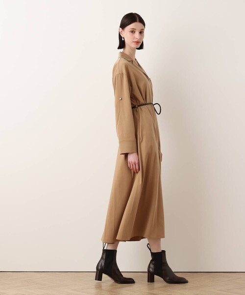 allureville(アルアバイル)の「フィブリルストレッチシャツワンピース(シャツワンピース・レディース・ブラウン/ネイビー/キャメル・2/1)」の10枚目の写真