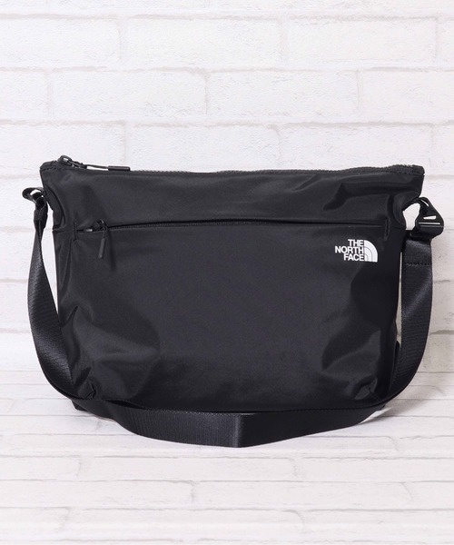 THE NORTH FACE(ザノースフェイス)の「【THE NORTH FACE/ザノースフェイス】SP CROSS BAG M 軽量クロスショルダーバッグ Mサイズ ユニセックス(ショルダーバッグ・レディース・ブラック/サンドベージュ/グレー・ONE SIZE)」の14枚目の写真