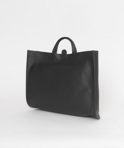 PIENI(ピエニ)の「PIENI TOTE SQ(トートバッグ・メンズ・ブラック・FREE)」の3枚目の写真
