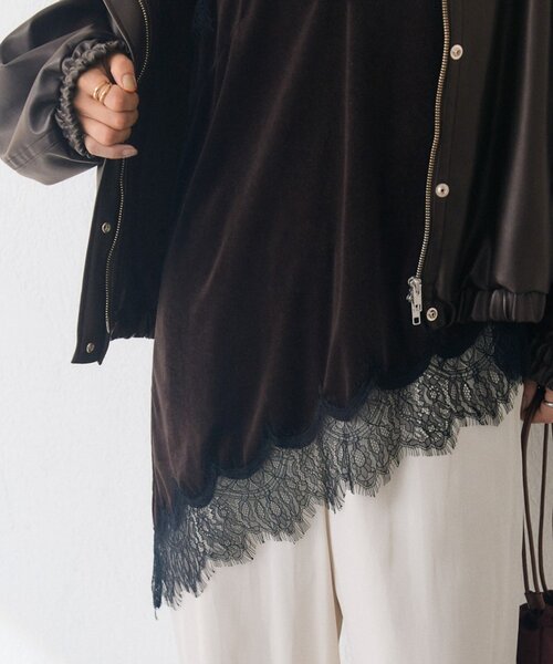 RIVE DROITE(リヴドロワ)の「バイアスヘムレースベロアキャミソール(秋服)(キャミソール・レディース・ブラウン/オフホワイト/ブラック・FREE)」の1枚目の写真