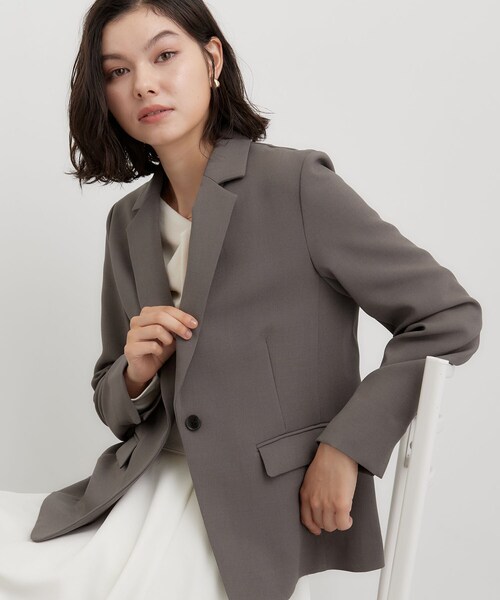 THE SHOP TK （ザ ショップ ティーケー ）の「【セットアップ可】ビジネスシングルジャケット（テーラードジャケット・レディース・スミクロ/ブラウン系その他・12/13）」の2枚目の写真