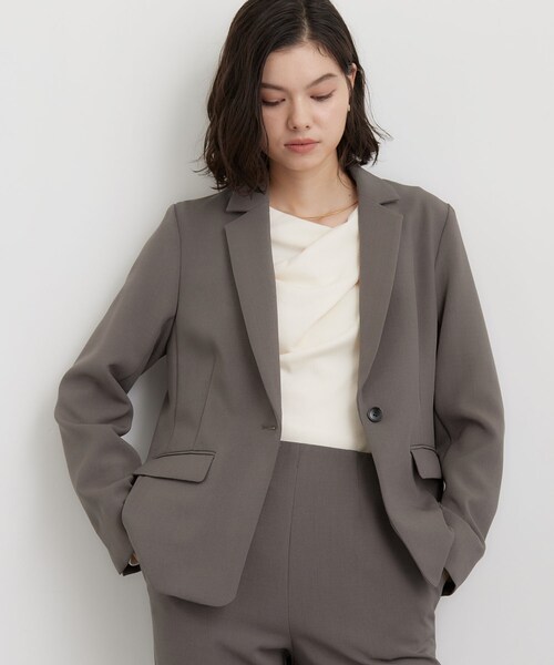 THE SHOP TK （ザ ショップ ティーケー ）の「【セットアップ可】ビジネスシングルジャケット（テーラードジャケット・レディース・スミクロ/ブラウン系その他・12/13）」の15枚目の写真