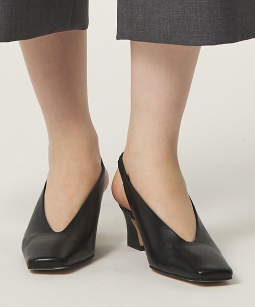 ODETTE E ODILE(オデットエオディール)の「サプルスクエア バックベルト パンプス50↑(パンプス・レディース・ブラック/モカ・23.5cm/22.5cm/22cm/25cm/24.5cm/23cm/24cm)」の9枚目の写真