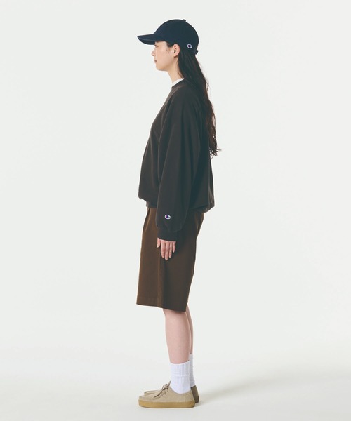 Champion（チャンピオン）の「【Champion/チャンピオン】【ZOZOTOWN先行販売！！カラー別注】レディース クルーネックスウェットシャツ（スウェット・レディース・オートミール/ブラック系その他/ネイビー系1・MEDIUM/LARGE）」の12枚目の写真