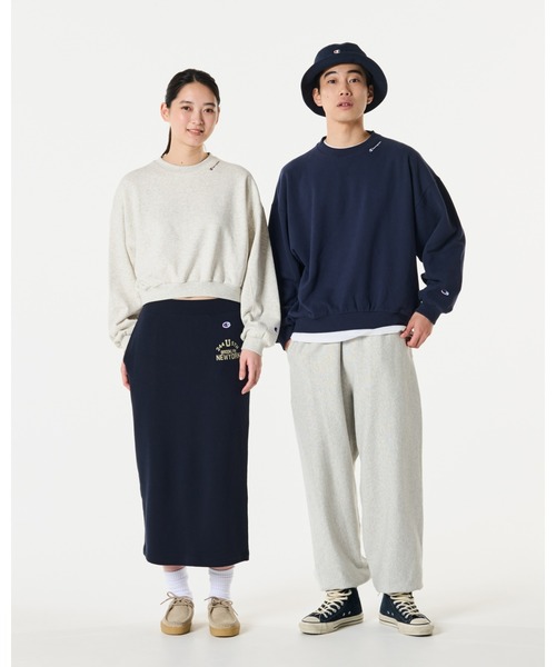 Champion（チャンピオン）の「【Champion/チャンピオン】【ZOZOTOWN先行販売！！カラー別注】レディース クルーネックスウェットシャツ（スウェット・レディース・オートミール/ブラック系その他/ネイビー系1・MEDIUM/LARGE）」の5枚目の写真