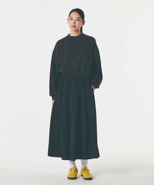 Champion（チャンピオン）の「【Champion/チャンピオン】【ZOZOTOWN先行販売！！カラー別注】レディース クルーネックスウェットシャツ（スウェット・レディース・オートミール/ブラック系その他/ネイビー系1・MEDIUM/LARGE）」の14枚目の写真