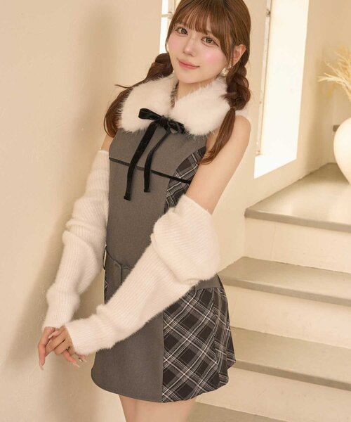 Belle Charme(ベルシャルム)の「【Belle Charme】Ribbon Fur Collar Onepiece(ワンピース・レディース・ブラック/チャコールグレー/ブラウン・FREE)」の14枚目の写真