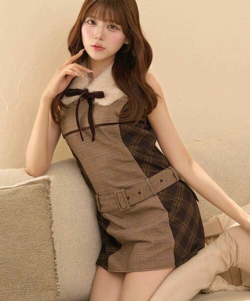 Belle Charme(ベルシャルム)の「【Belle Charme】Ribbon Fur Collar Onepiece(ワンピース・レディース・ブラック/チャコールグレー/ブラウン・FREE)」の12枚目の写真