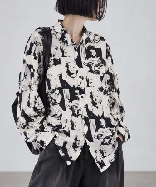 CIAO(チャオ)の「【ciao】ルーズシルエット オーバーサイズ とろみシャツ 柄シャツ(シャツ/ブラウス・レディース・ベージュ系その他/ブラック系その他/ブラック×イエロー/オリーブ/カーキブラウン/ホワイト系その他2/ブラック×ホワイト/ブラウン系その他/ホワイト系その他/ブラック/アッシュグレー/ブラック×ブルー・L/M)」の3枚目の写真