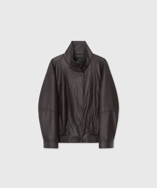 LOOKAST(ルックキャスト)の「レザー ハイネック ジャンパー_ブラウン / LEATHER HIGH NECK JUMPER_BROWN(ライダースジャケット・レディース・ダークブラウン・ONE)」の3枚目の写真