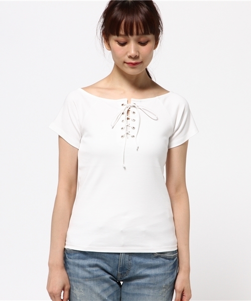 GYDA(ジェイダ)の「フロントレースアップオフショルTOPS(Tシャツ/カットソー・レディース・ホワイト/グレー/その他/ブラック・FREE)」の5枚目の写真