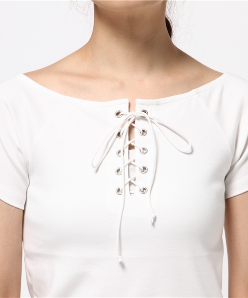 GYDA(ジェイダ)の「フロントレースアップオフショルTOPS(Tシャツ/カットソー・レディース・ホワイト/グレー/その他/ブラック・FREE)」の8枚目の写真
