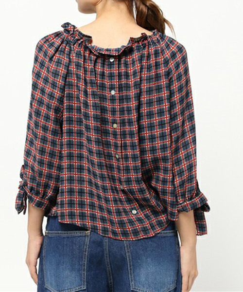 PLAIN CLOTHING(プレーンクロージング)の「2WAYチェックブラウス【PLAIN CLOTHING】(シャツ/ブラウス・レディース・マスタード/ピンク/ネイビー・FREE)」の15枚目の写真