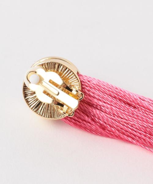 Another Edition（アナザーエディション）の「ビッグフリンジイヤリング/AEBFC Big FRNG ER（イヤリング・レディース・ブラック/ピンク・FREE）」の6枚目の写真