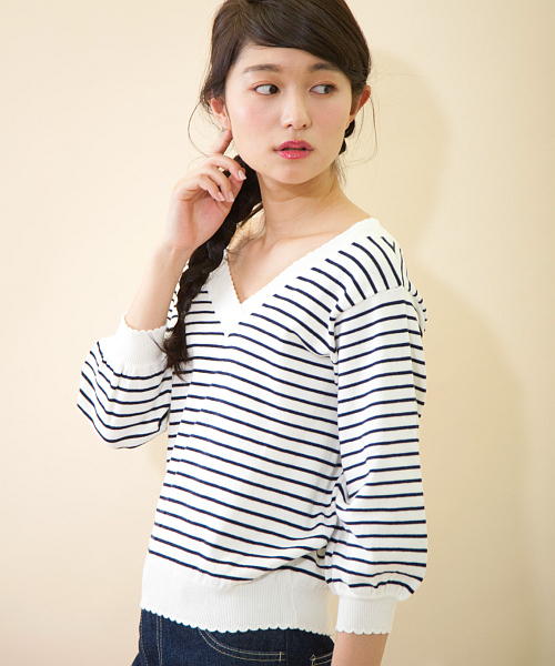 OLIVE des OLIVE（オリーブデオリーブ）の「★スカラップＶプルオーバー（ニット/セーター・レディース・その他/ピンク/レッド/イエロー/オフホワイト・FREE）」の5枚目の写真