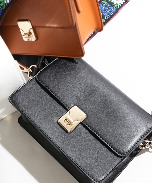 WEGO（ウィゴー）の「WEGO/フラワー刺繍ショルダーバッグ（ショルダーバッグ・レディース・ブラック/ホワイト/キャメル・FREE）」の3枚目の写真