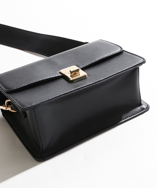 WEGO（ウィゴー）の「WEGO/フラワー刺繍ショルダーバッグ（ショルダーバッグ・レディース・ブラック/ホワイト/キャメル・FREE）」の12枚目の写真