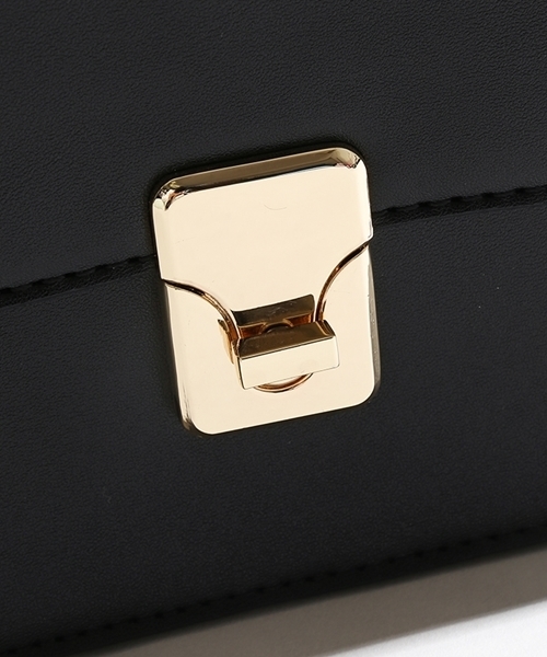 WEGO（ウィゴー）の「WEGO/フラワー刺繍ショルダーバッグ（ショルダーバッグ・レディース・ブラック/ホワイト/キャメル・FREE）」の4枚目の写真