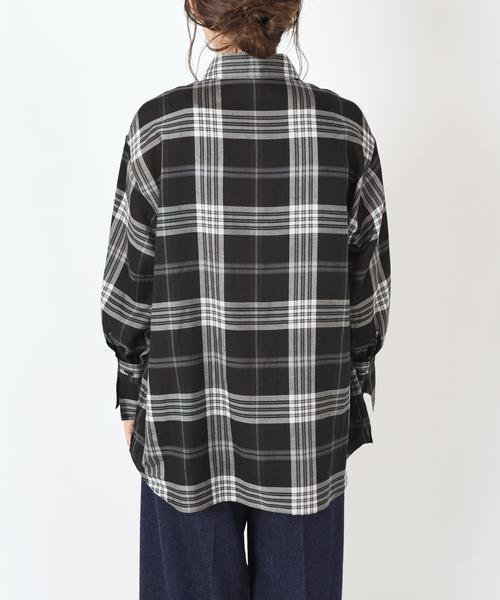Khaju（カージュ）の「Khaju:チェックビッグシャツ（シャツ/ブラウス・レディース・ブラック/ワイン・ONE SIZE）」の12枚目の写真