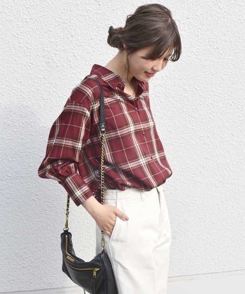 Khaju（カージュ）の「Khaju:チェックビッグシャツ（シャツ/ブラウス・レディース・ブラック/ワイン・ONE SIZE）」の3枚目の写真